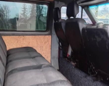 Красный Мерседес Sprinter, объемом двигателя 2.69 л и пробегом 605 тыс. км за 6400 $, фото 10 на Automoto.ua