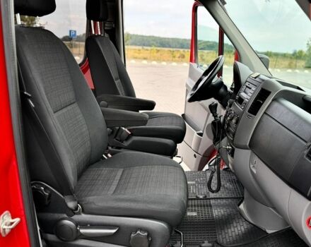 Красный Мерседес Sprinter, объемом двигателя 2.2 л и пробегом 450 тыс. км за 15900 $, фото 14 на Automoto.ua