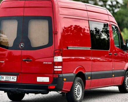 Красный Мерседес Sprinter, объемом двигателя 2.2 л и пробегом 450 тыс. км за 15900 $, фото 8 на Automoto.ua