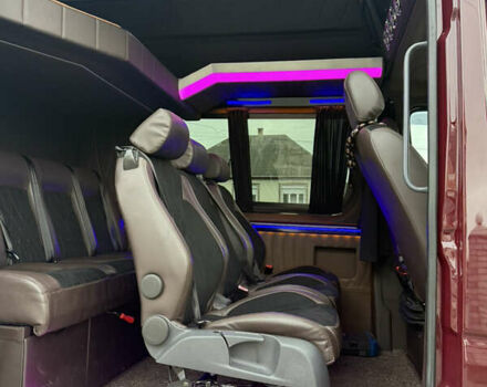 Красный Мерседес Sprinter, объемом двигателя 2.99 л и пробегом 350 тыс. км за 45000 $, фото 10 на Automoto.ua