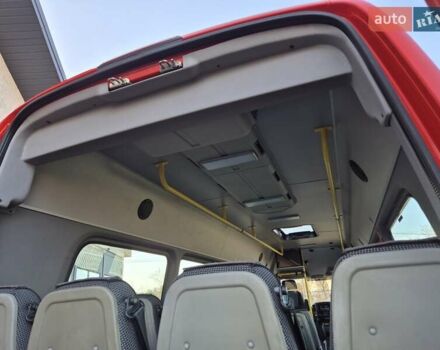 Красный Мерседес Sprinter, объемом двигателя 2.2 л и пробегом 200 тыс. км за 33900 $, фото 33 на Automoto.ua