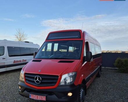 Красный Мерседес Sprinter, объемом двигателя 2.2 л и пробегом 200 тыс. км за 33900 $, фото 1 на Automoto.ua