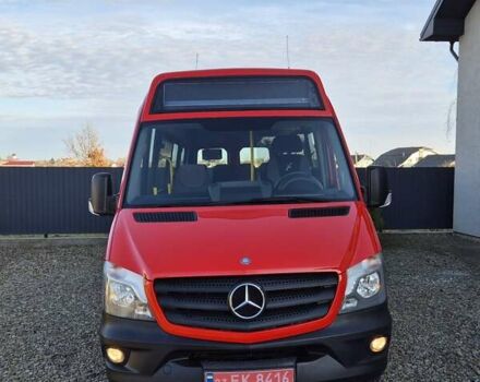 Красный Мерседес Sprinter, объемом двигателя 2.2 л и пробегом 200 тыс. км за 33900 $, фото 2 на Automoto.ua
