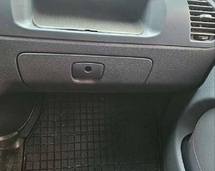 Червоний Мерседес Sprinter, об'ємом двигуна 2.69 л та пробігом 587 тис. км за 7800 $, фото 3 на Automoto.ua