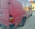 Красный Мерседес Sprinter, объемом двигателя 2.69 л и пробегом 586 тыс. км за 8300 $, фото 4 на Automoto.ua