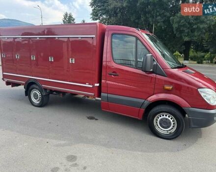 Красный Мерседес Sprinter, объемом двигателя 2.14 л и пробегом 320 тыс. км за 17800 $, фото 8 на Automoto.ua