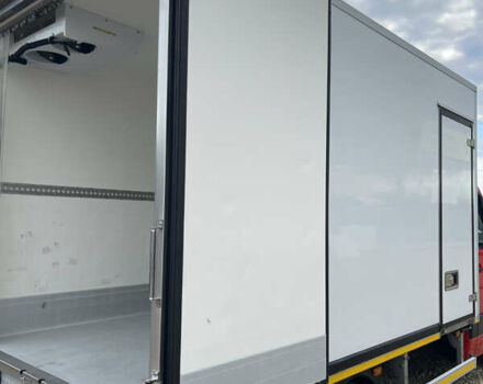 Красный Мерседес Sprinter, объемом двигателя 2.2 л и пробегом 243 тыс. км за 25800 $, фото 20 на Automoto.ua