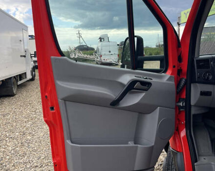 Красный Мерседес Sprinter, объемом двигателя 2.2 л и пробегом 243 тыс. км за 25800 $, фото 22 на Automoto.ua