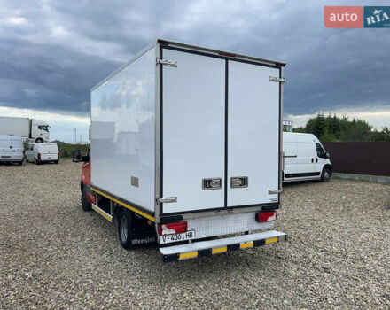Красный Мерседес Sprinter, объемом двигателя 2.2 л и пробегом 243 тыс. км за 25800 $, фото 5 на Automoto.ua