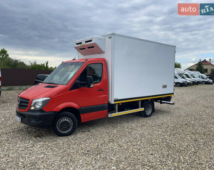 Красный Мерседес Sprinter, объемом двигателя 2.2 л и пробегом 243 тыс. км за 25800 $, фото 2 на Automoto.ua