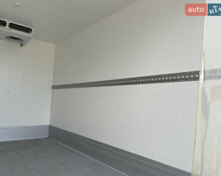Красный Мерседес Sprinter, объемом двигателя 2.2 л и пробегом 246 тыс. км за 25400 $, фото 38 на Automoto.ua