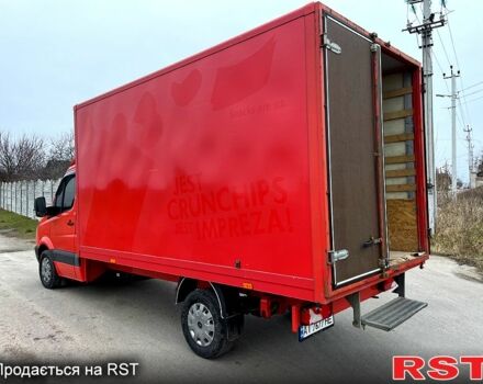 Красный Мерседес Sprinter, объемом двигателя 2.1 л и пробегом 320 тыс. км за 16450 $, фото 5 на Automoto.ua