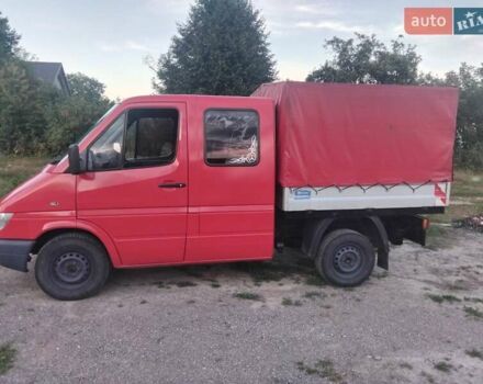 Красный Мерседес Sprinter, объемом двигателя 2.15 л и пробегом 420 тыс. км за 10500 $, фото 9 на Automoto.ua