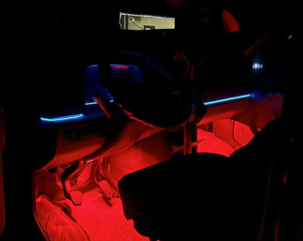 Красный Мерседес Sprinter, объемом двигателя 2.87 л и пробегом 250 тыс. км за 11500 $, фото 9 на Automoto.ua