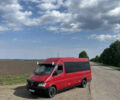 Красный Мерседес Sprinter, объемом двигателя 2.87 л и пробегом 250 тыс. км за 11500 $, фото 1 на Automoto.ua