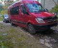 Красный Мерседес Sprinter, объемом двигателя 2.1 л и пробегом 700 тыс. км за 11000 $, фото 1 на Automoto.ua