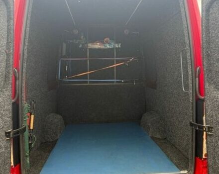 Червоний Мерседес Sprinter, об'ємом двигуна 2.14 л та пробігом 301 тис. км за 21500 $, фото 4 на Automoto.ua