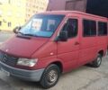 Красный Мерседес Sprinter, объемом двигателя 2.3 л и пробегом 324 тыс. км за 4400 $, фото 1 на Automoto.ua