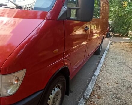 Красный Мерседес Sprinter, объемом двигателя 2.9 л и пробегом 1000 тыс. км за 6700 $, фото 2 на Automoto.ua