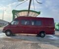 Красный Мерседес Sprinter, объемом двигателя 2.2 л и пробегом 386 тыс. км за 8900 $, фото 2 на Automoto.ua