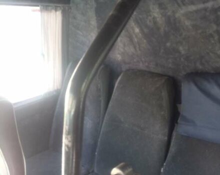Червоний Мерседес Sprinter, об'ємом двигуна 2.3 л та пробігом 400 тис. км за 5500 $, фото 13 на Automoto.ua