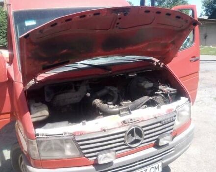 Червоний Мерседес Sprinter, об'ємом двигуна 2.3 л та пробігом 400 тис. км за 5500 $, фото 18 на Automoto.ua