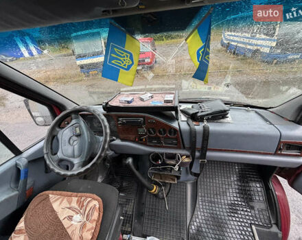 Красный Мерседес Sprinter, объемом двигателя 2.87 л и пробегом 500 тыс. км за 7900 $, фото 7 на Automoto.ua