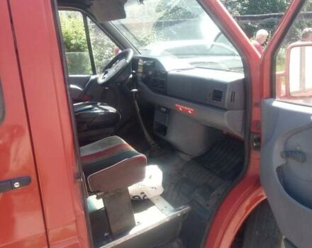 Червоний Мерседес Sprinter, об'ємом двигуна 2.3 л та пробігом 400 тис. км за 5500 $, фото 7 на Automoto.ua