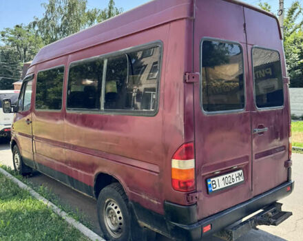 Красный Мерседес Sprinter, объемом двигателя 2.3 л и пробегом 845 тыс. км за 4900 $, фото 3 на Automoto.ua