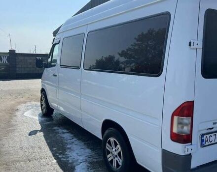 Красный Мерседес Sprinter, объемом двигателя 2.15 л и пробегом 100 тыс. км за 10500 $, фото 8 на Automoto.ua
