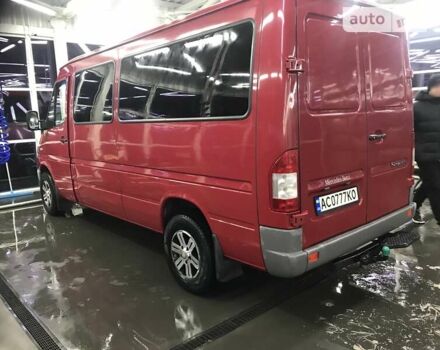 Червоний Мерседес Sprinter, об'ємом двигуна 2.15 л та пробігом 400 тис. км за 7900 $, фото 1 на Automoto.ua