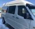 Красный Мерседес Sprinter, объемом двигателя 2.15 л и пробегом 100 тыс. км за 10500 $, фото 2 на Automoto.ua