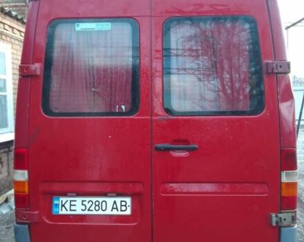 Красный Мерседес Sprinter, объемом двигателя 2.15 л и пробегом 1 тыс. км за 6500 $, фото 5 на Automoto.ua