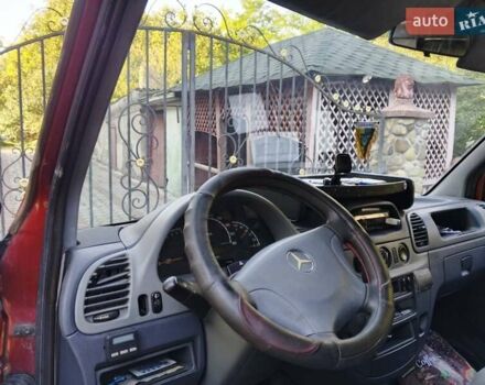 Червоний Мерседес Sprinter, об'ємом двигуна 2.15 л та пробігом 650 тис. км за 9500 $, фото 13 на Automoto.ua
