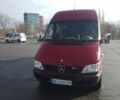Красный Мерседес Sprinter, объемом двигателя 2.2 л и пробегом 305 тыс. км за 16500 $, фото 1 на Automoto.ua