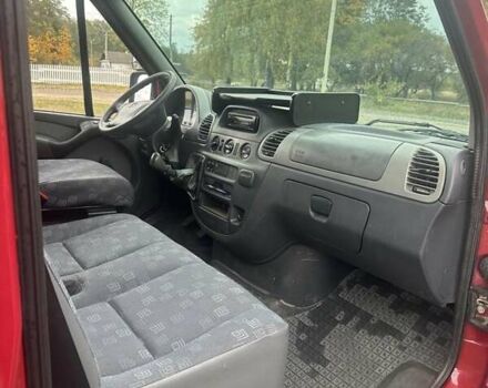 Красный Мерседес Sprinter, объемом двигателя 2.2 л и пробегом 562 тыс. км за 10500 $, фото 2 на Automoto.ua