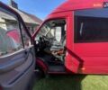Красный Мерседес Sprinter, объемом двигателя 2.69 л и пробегом 875 тыс. км за 10500 $, фото 5 на Automoto.ua