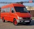 Красный Мерседес Sprinter, объемом двигателя 2.1 л и пробегом 657 тыс. км за 10490 $, фото 4 на Automoto.ua