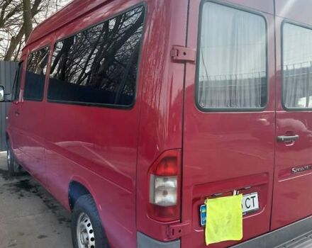 Красный Мерседес Sprinter, объемом двигателя 2.7 л и пробегом 610 тыс. км за 12500 $, фото 25 на Automoto.ua