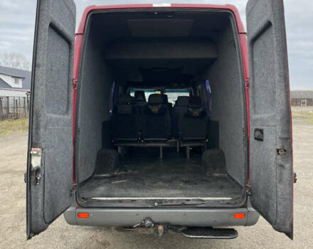 Червоний Мерседес Sprinter, об'ємом двигуна 2.69 л та пробігом 213 тис. км за 9300 $, фото 18 на Automoto.ua