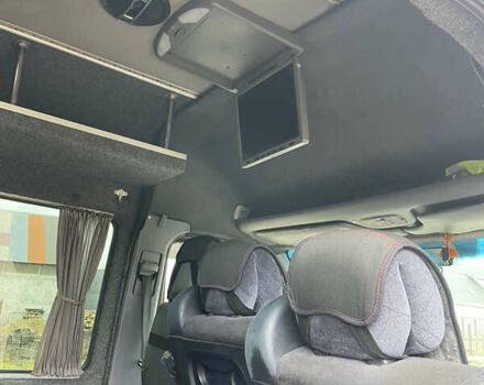 Червоний Мерседес Sprinter, об'ємом двигуна 2.69 л та пробігом 213 тис. км за 9300 $, фото 12 на Automoto.ua