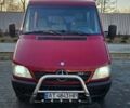 Красный Мерседес Sprinter, объемом двигателя 2.15 л и пробегом 440 тыс. км за 8200 $, фото 1 на Automoto.ua