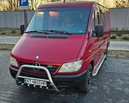Красный Мерседес Sprinter, объемом двигателя 2.15 л и пробегом 440 тыс. км за 8200 $, фото 2 на Automoto.ua