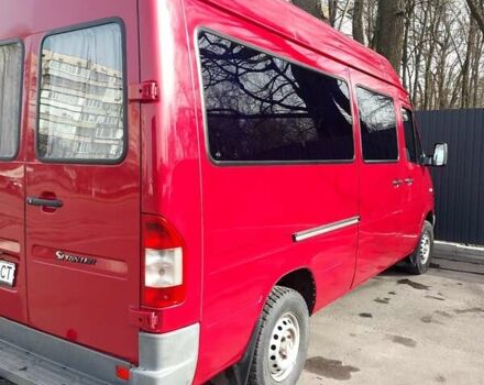 Красный Мерседес Sprinter, объемом двигателя 2.7 л и пробегом 610 тыс. км за 12500 $, фото 23 на Automoto.ua