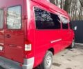 Красный Мерседес Sprinter, объемом двигателя 2.7 л и пробегом 610 тыс. км за 12500 $, фото 23 на Automoto.ua