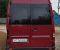 Красный Мерседес Sprinter, объемом двигателя 2.15 л и пробегом 237 тыс. км за 7500 $, фото 1 на Automoto.ua
