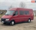 Красный Мерседес Sprinter, объемом двигателя 2.69 л и пробегом 90 тыс. км за 10000 $, фото 1 на Automoto.ua