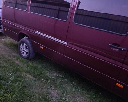 Червоний Мерседес Sprinter, об'ємом двигуна 2.7 л та пробігом 600 тис. км за 10100 $, фото 3 на Automoto.ua