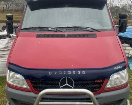 Красный Мерседес Sprinter, объемом двигателя 2.7 л и пробегом 771 тыс. км за 8499 $, фото 1 на Automoto.ua