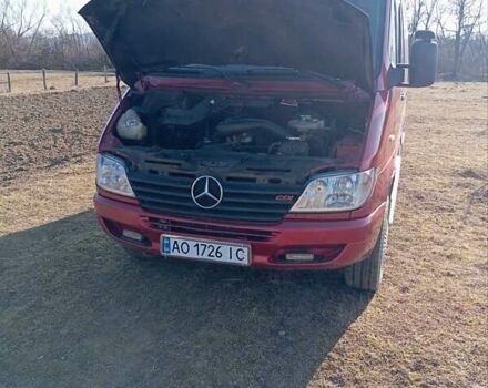 Красный Мерседес Sprinter, объемом двигателя 2.2 л и пробегом 30 тыс. км за 6400 $, фото 2 на Automoto.ua